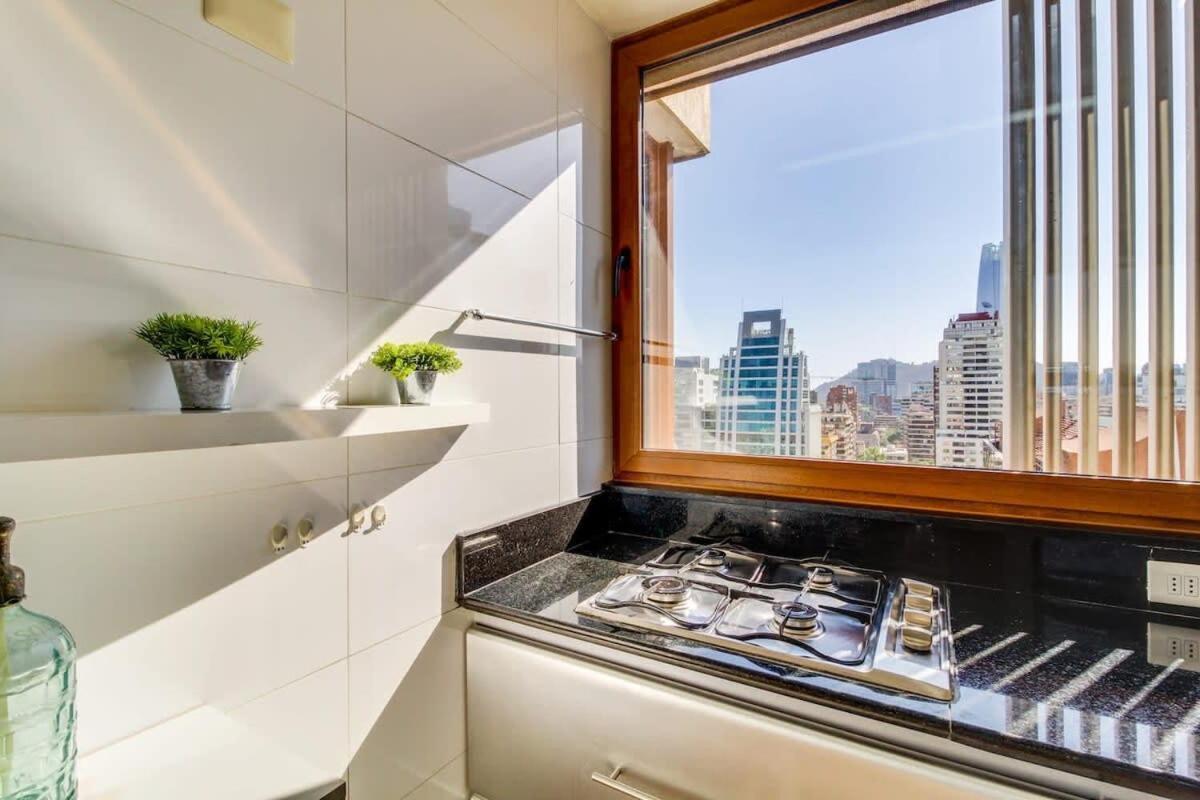 Apartamento El Golf - Fantastic 2 Bedroom In El Golf Santiago de Chile